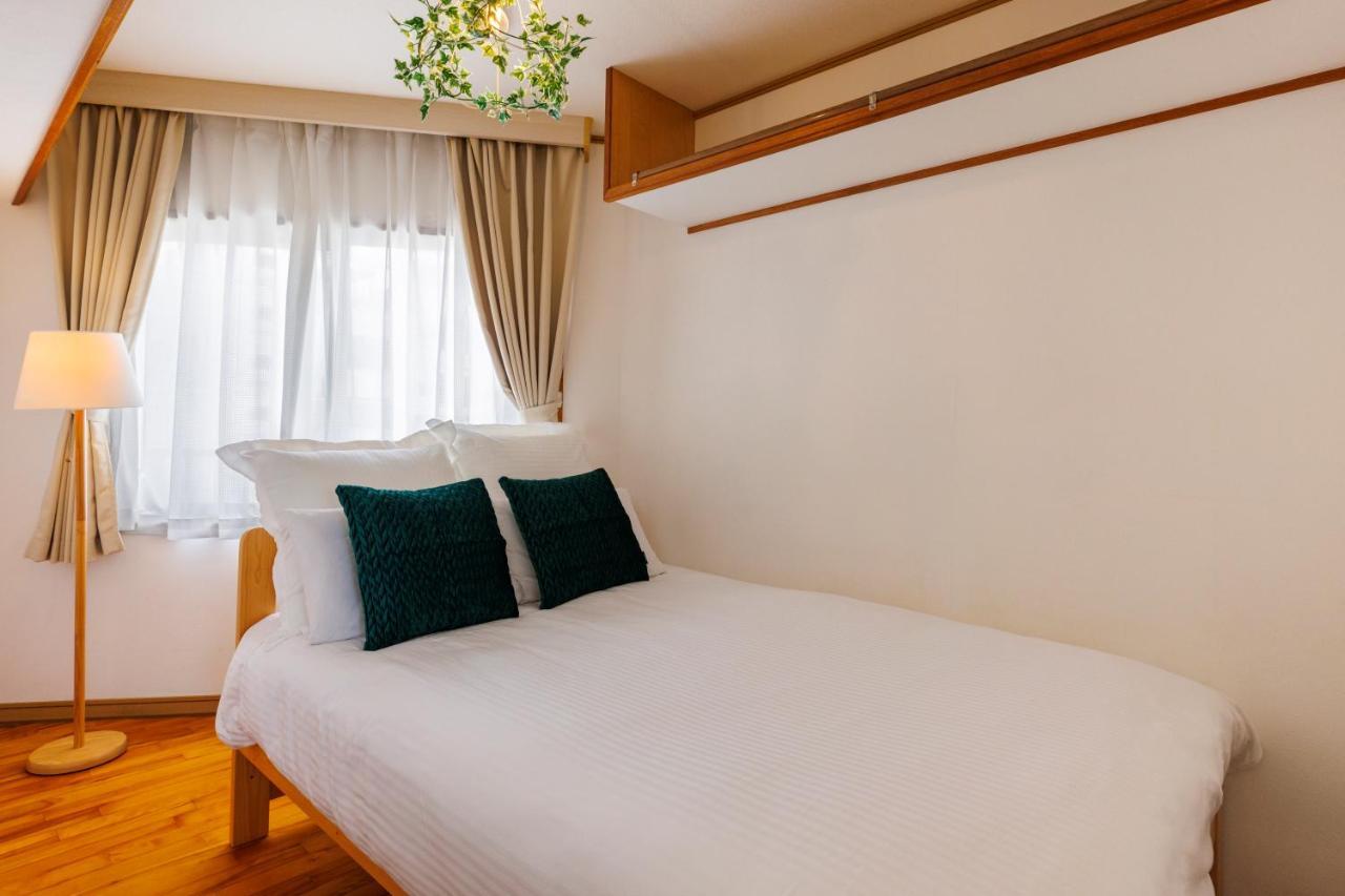 Naha Gajumaru Apartment Hotel 301 Zewnętrze zdjęcie
